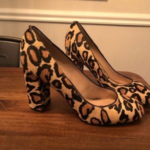 Stillson block heel pumps